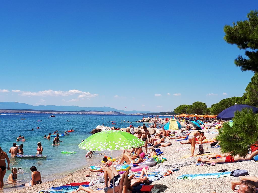 Apartments Ema Crikvenica Exteriör bild